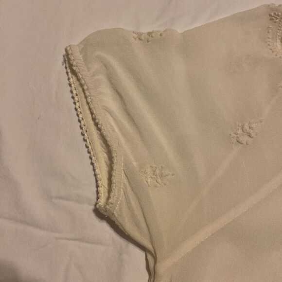 Lucky Brand Sheer Embroidered Blouse Top Size Medium NWOT - Picture 8 of 13